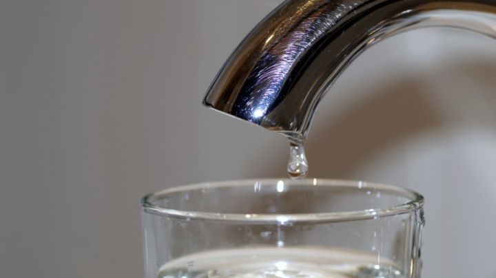 Некоторые жители Луганска останутся без воды на сутки