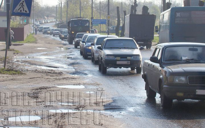 Почти Москва: почему на дорогах Свердловска стали образовываться пробки?