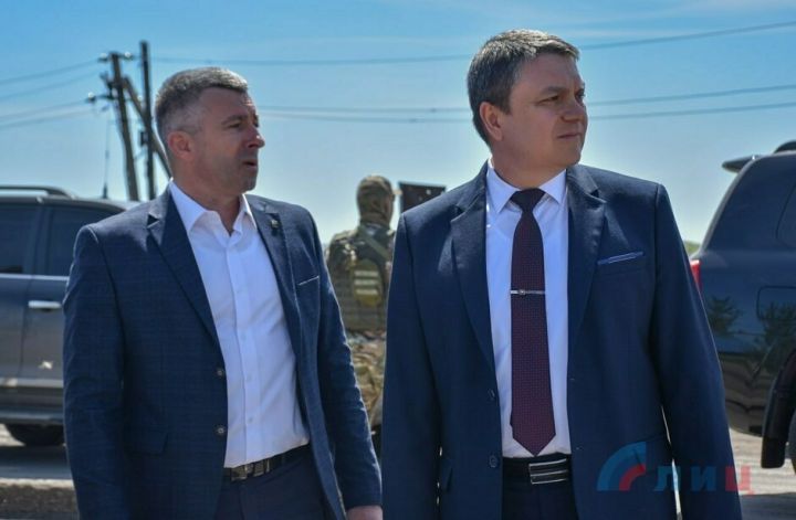 Капитальное восстановление дорог: Пасечник совершил рабочий визит в Свердловск с проверкой ремонтных работ
