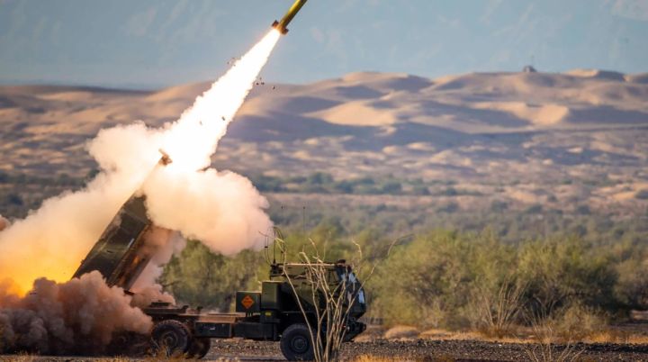 Киевские силовики в ночь на 8 мая обстреляли из HIMARS Молодёжное в ЛНР